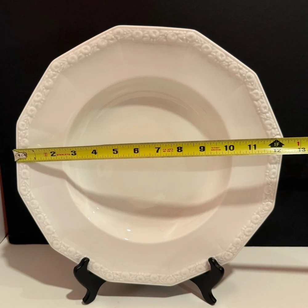 Rosenthal Maria White 12 Sided 12 Inch Pasta Serving Bowl